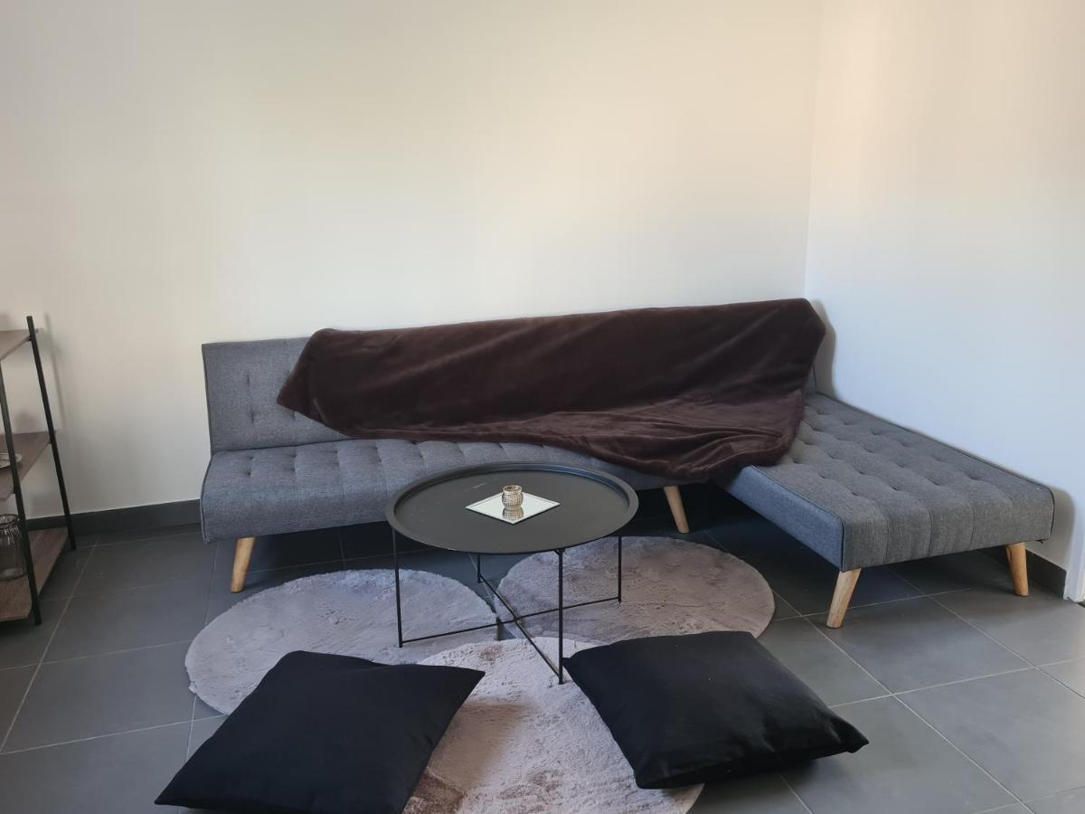 Jolie F1 Neuf Et Fonctionnel Daire Argenteuil Dış mekan fotoğraf